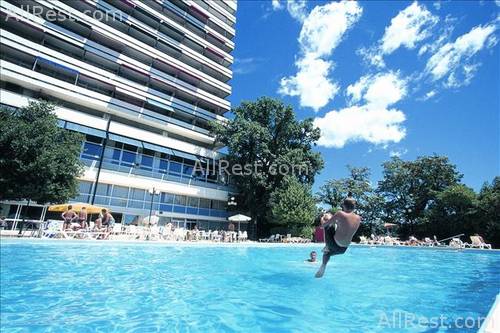 Ambassador Hotel 3